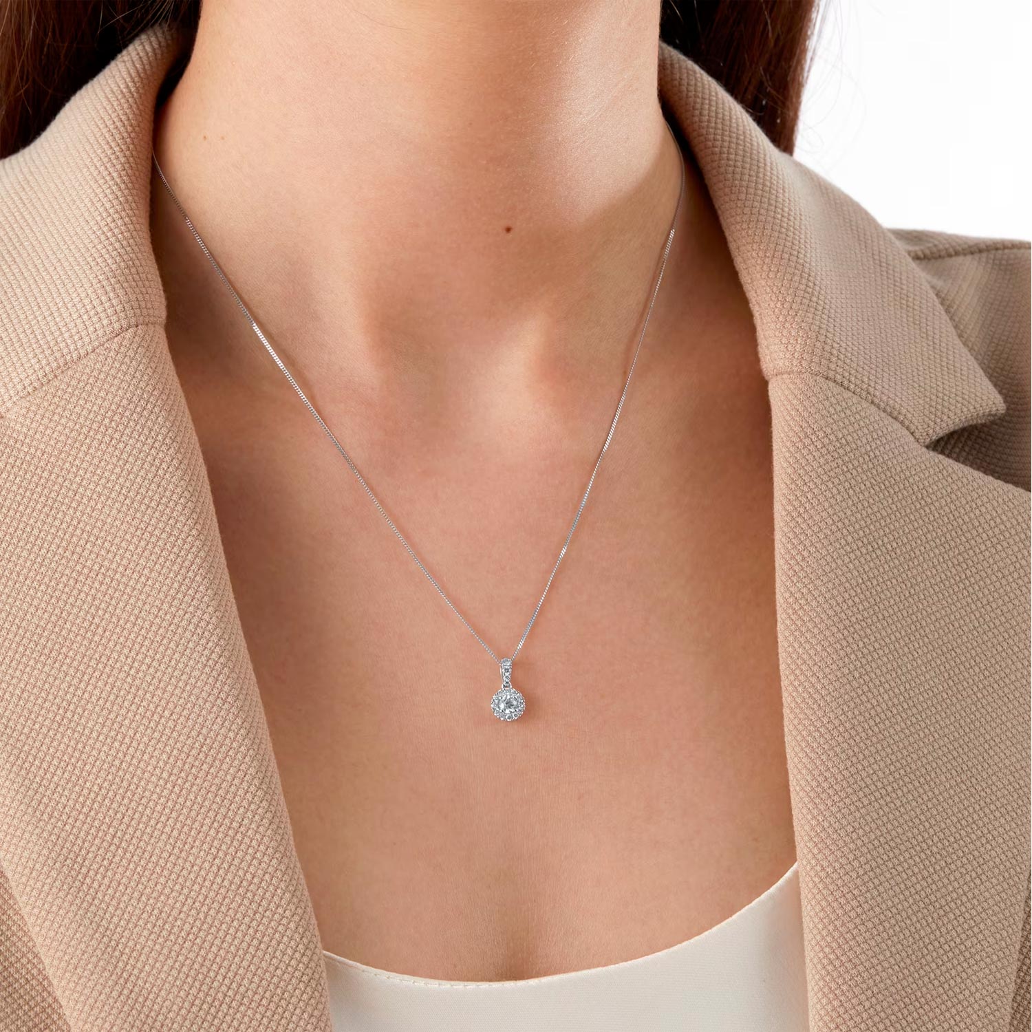 9ct White Gold 0.40cttw Round Halo Pendant – Image 2